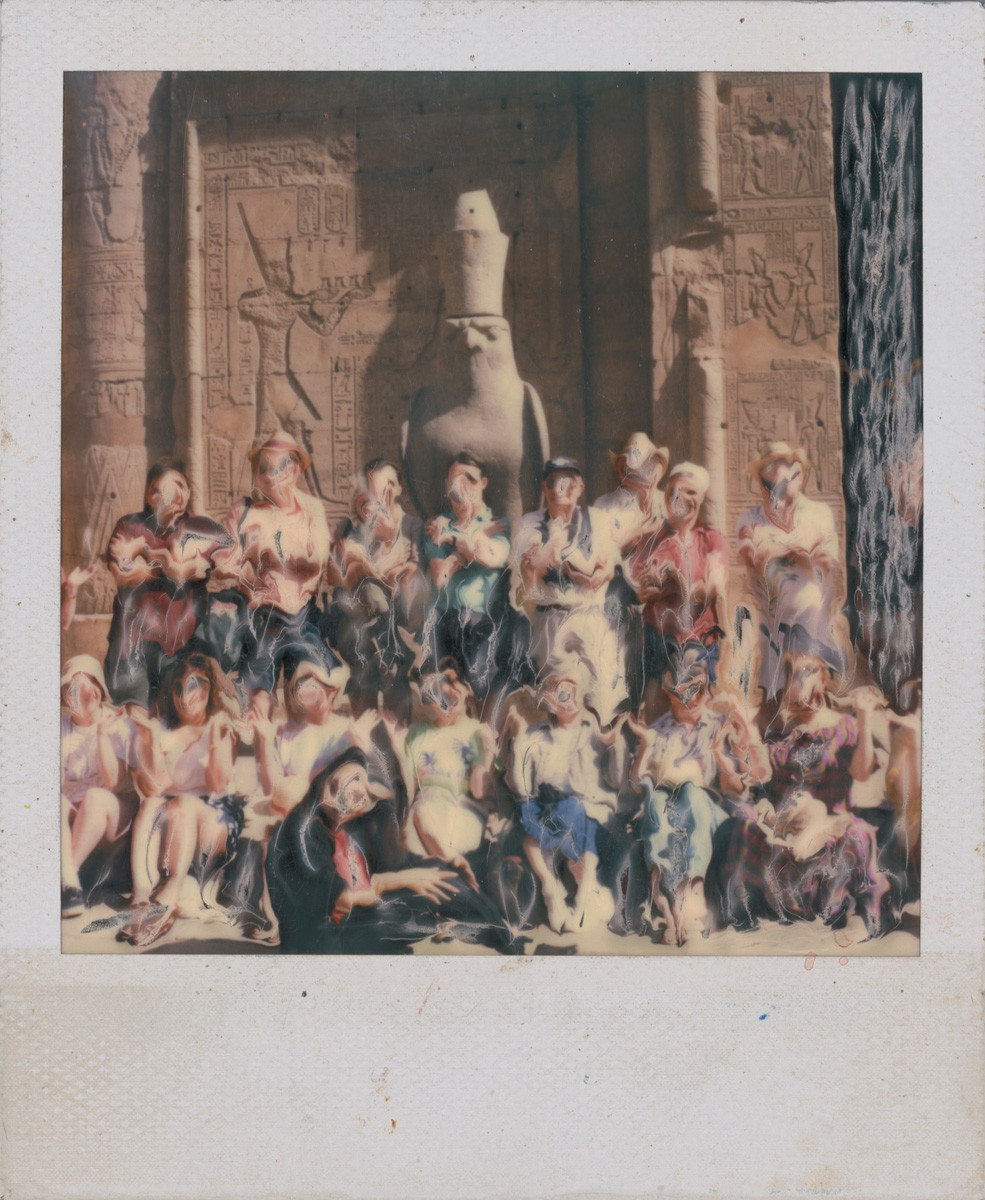 Aat Veldhoen, Gezelschap in Egypte, 1969-2004, Bewerkte Polaroid